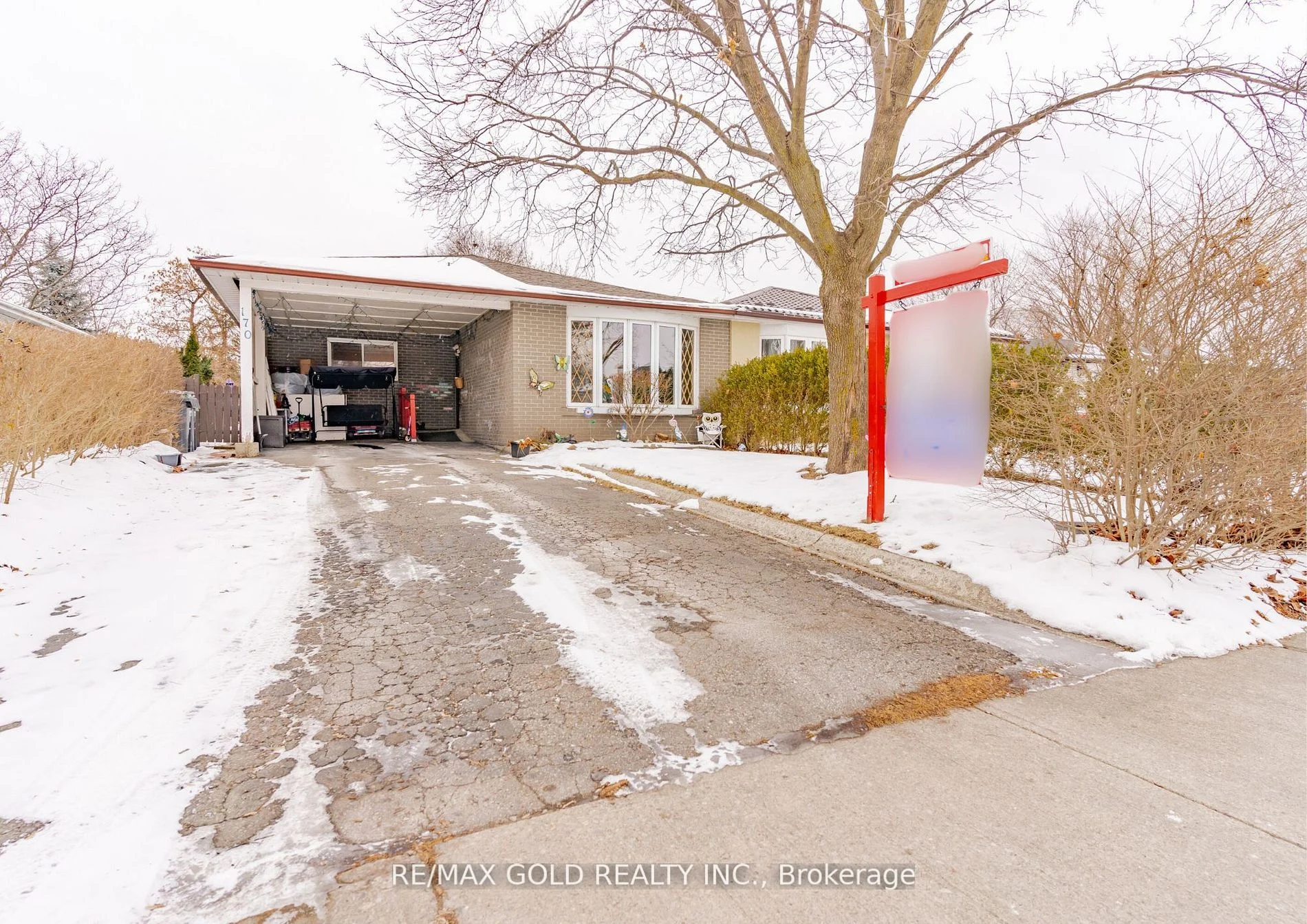 Semi-Detached in Brampton
