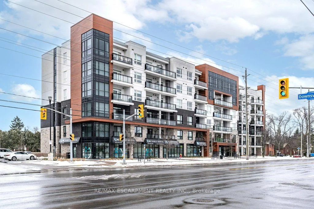Condo Apartment in Burlington