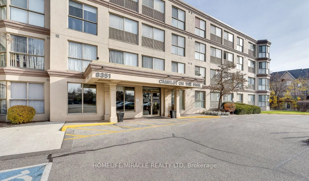 Condo Apartment in Brampton