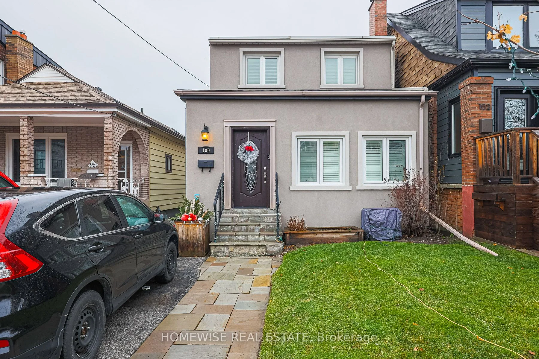 100 Sellers Avenue, Toronto W03, On M6e 3t6