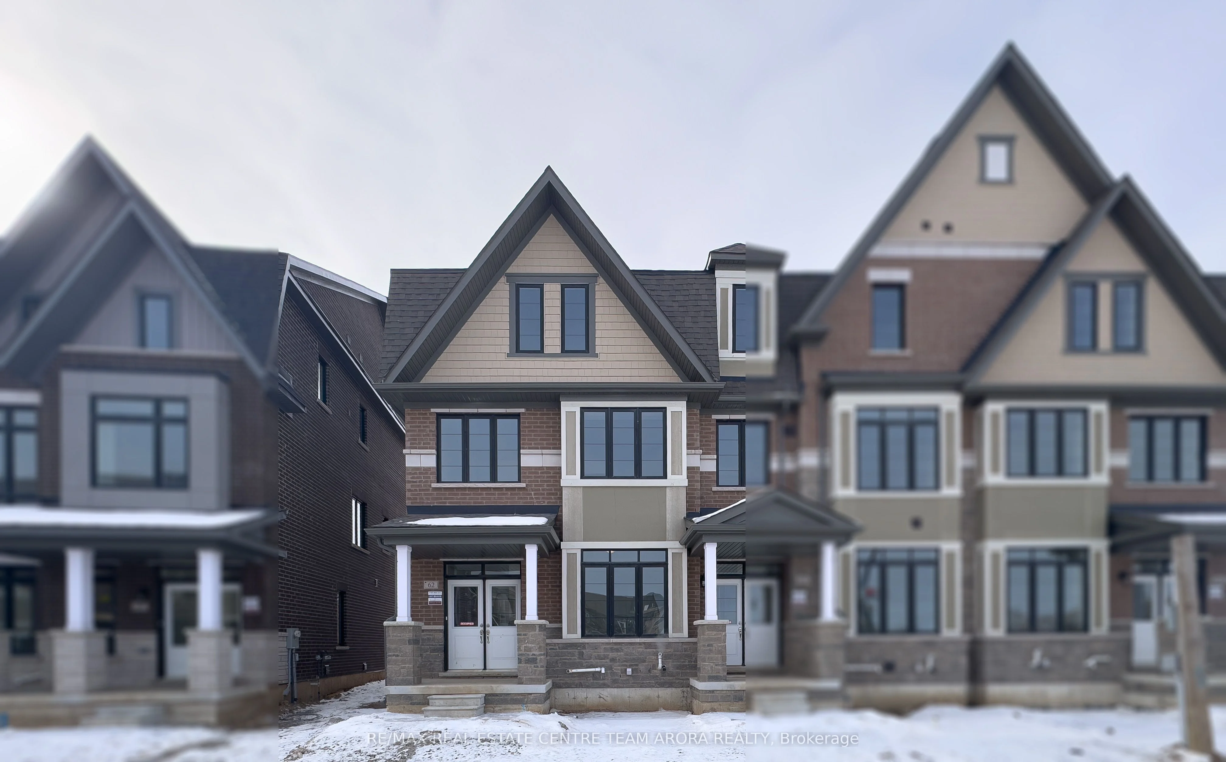 Att/Row/Townhouse in Brampton