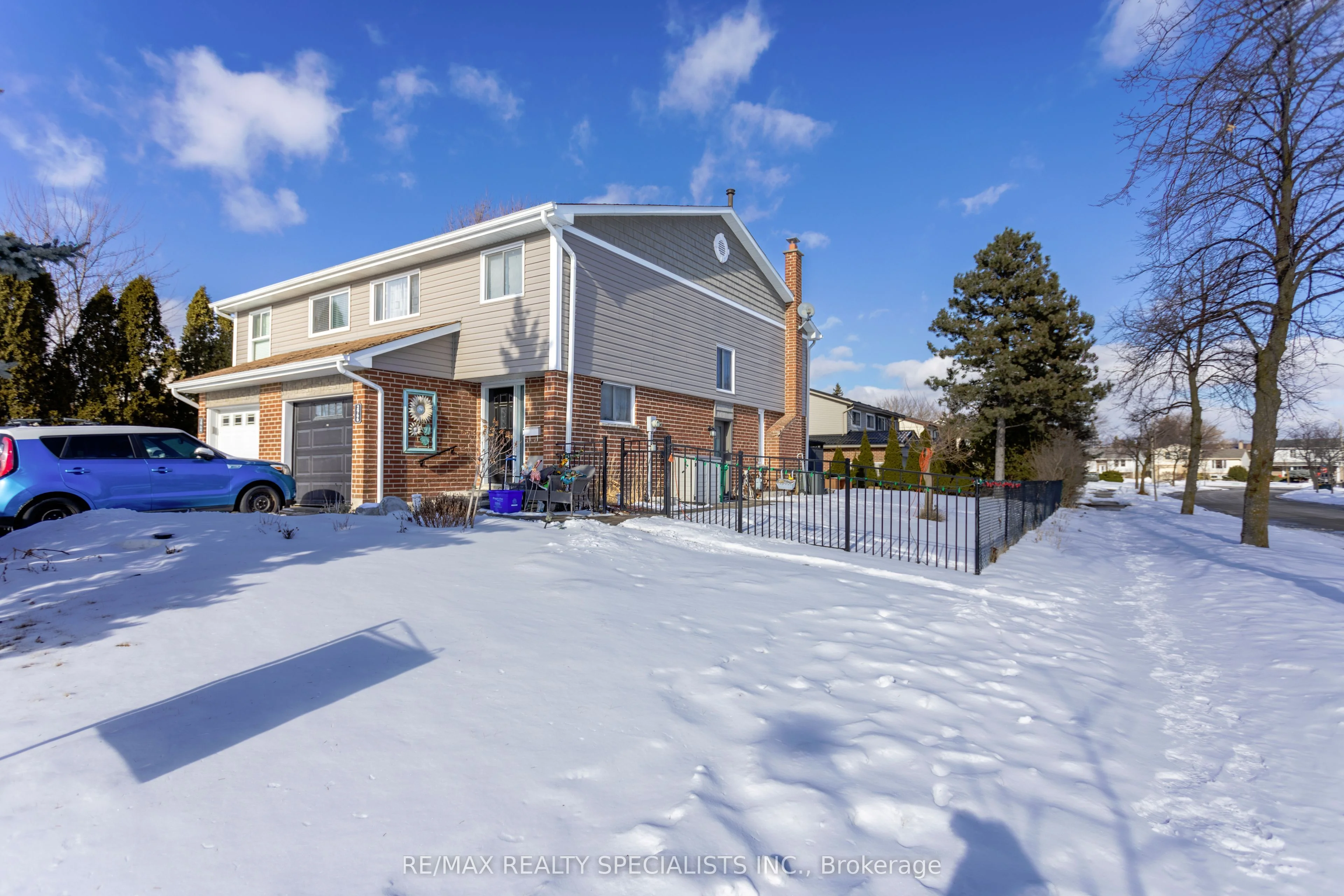 2966 Salerno Crescent, Mississauga, On L5n 1t4
