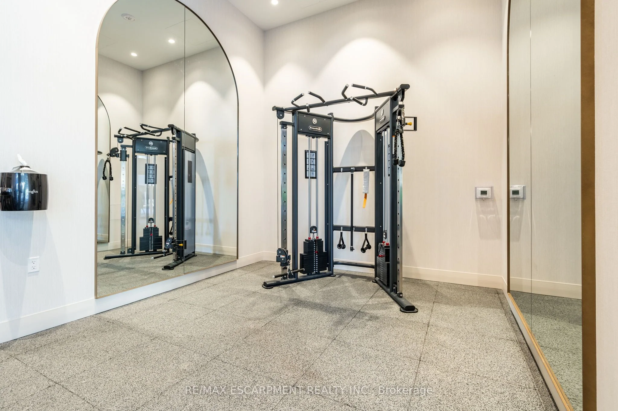 1415 Dundas Street E 213, Oakville, ON L6H 8A3