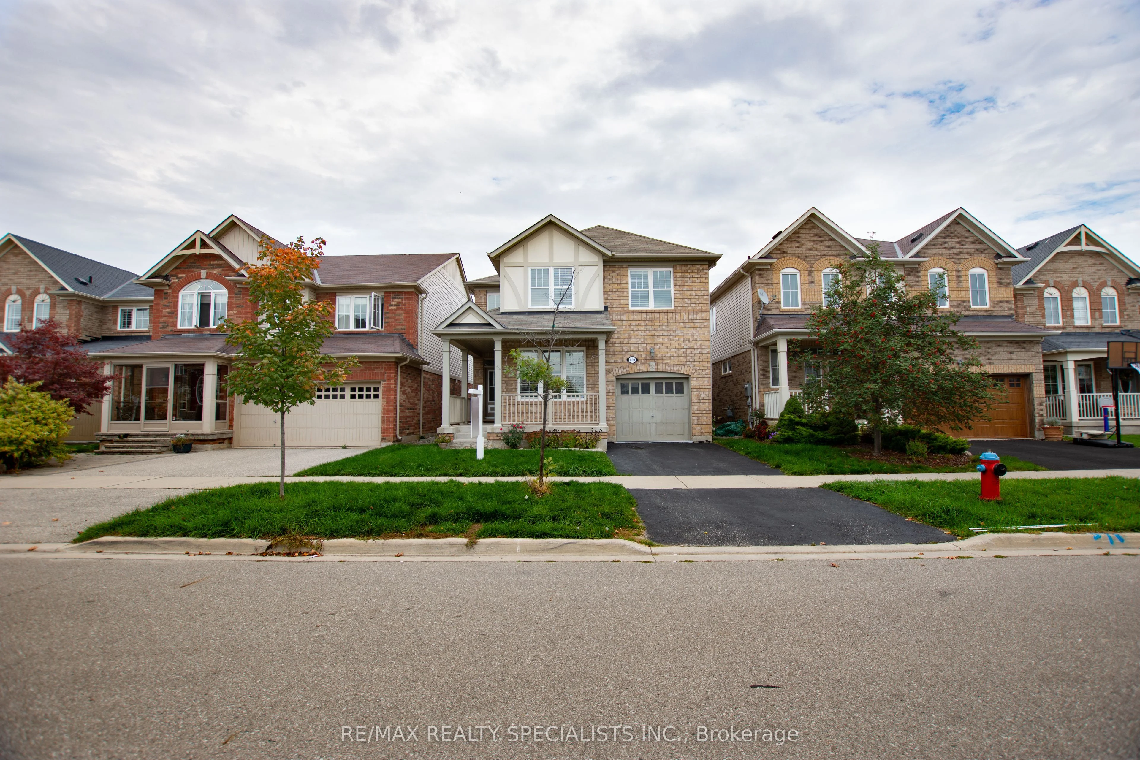 Detached in Milton