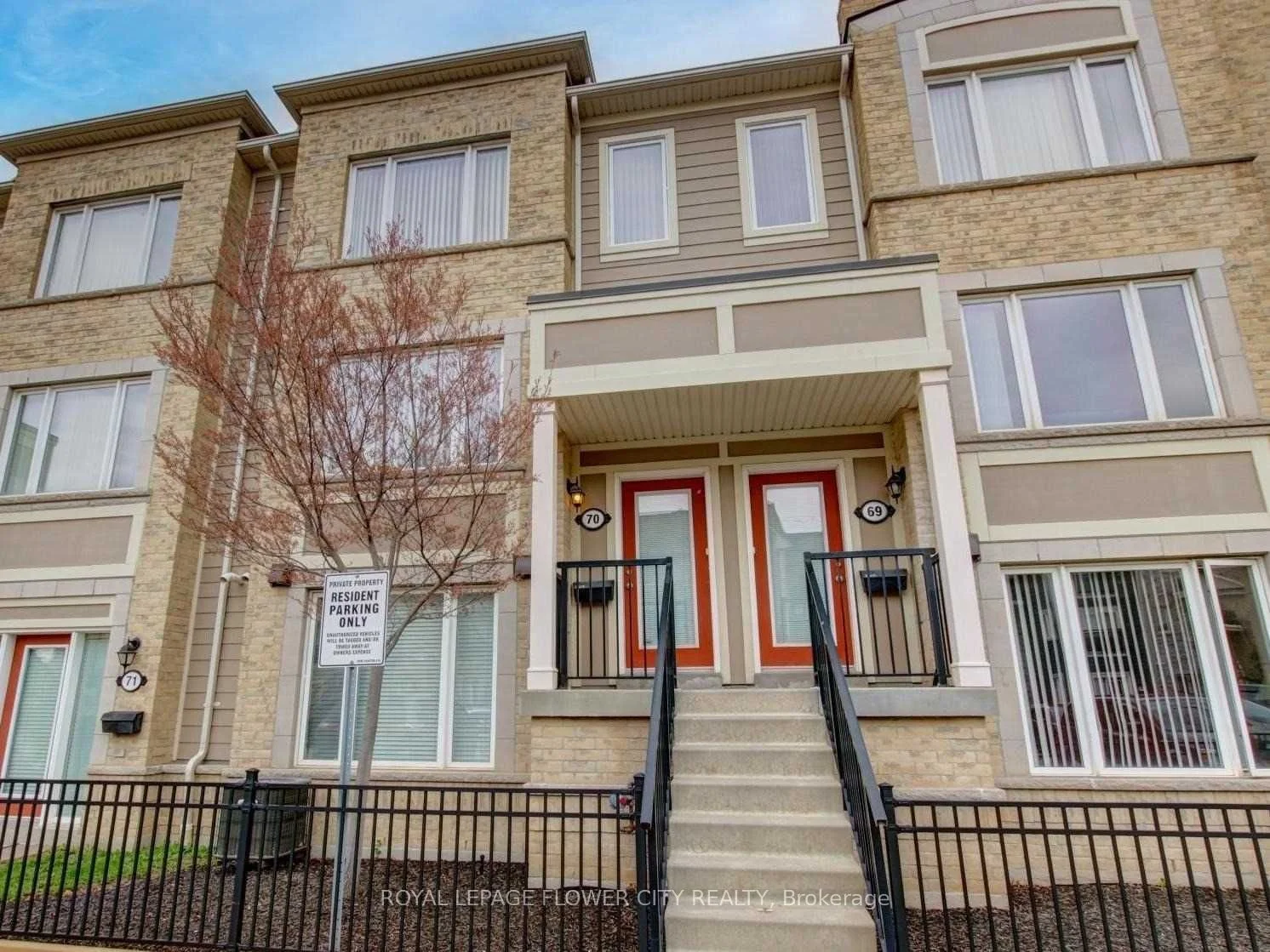 Condo Townhouse in Mississauga
