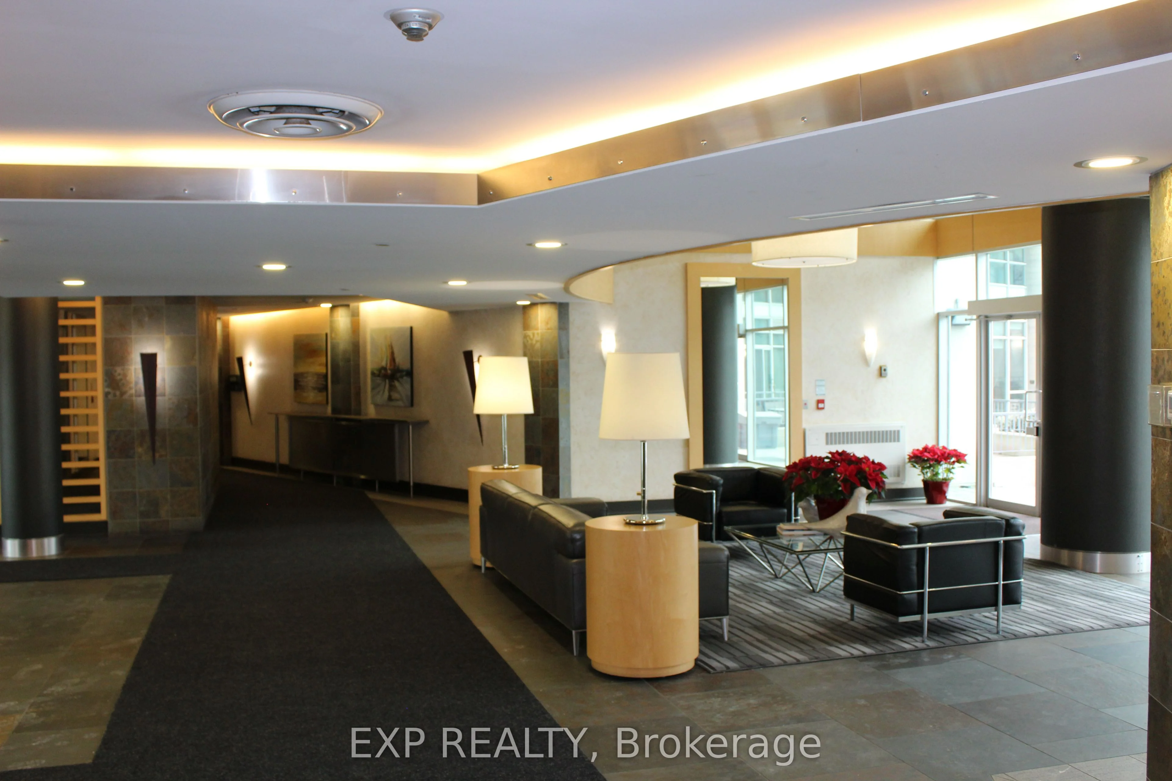 5 Marine Parade Drive 330, Toronto W06, ON M8V 4B4