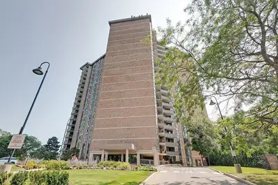 Condo Apartment in Burlington