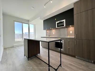 220 Missinnihe Way 516, Mississauga, On L5h 0a9