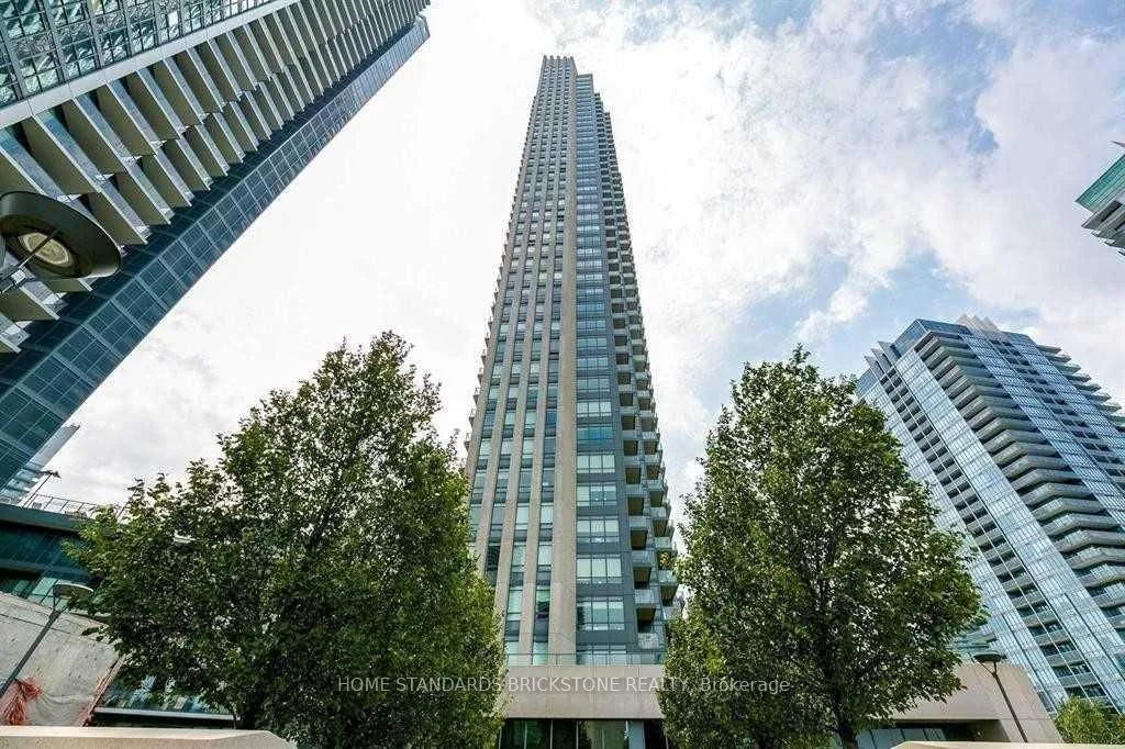 36 Park Lawn Road 2901, Toronto W06, On M8y 0e5