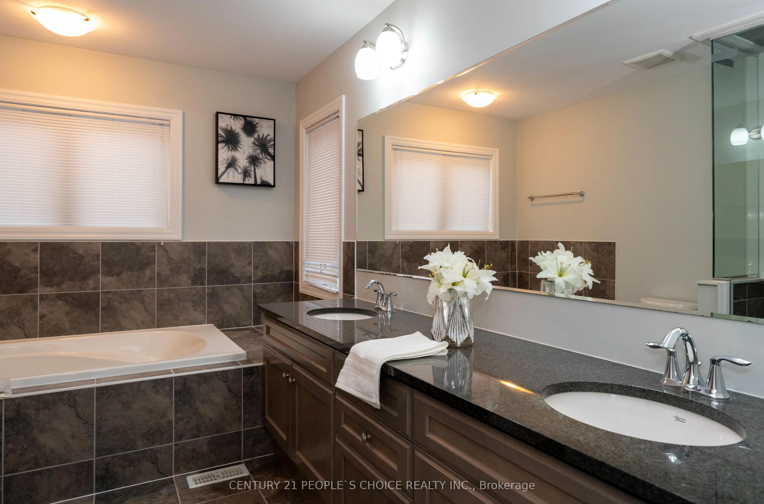 381 Dahlia Trail, Oakville, On L6m 0n3