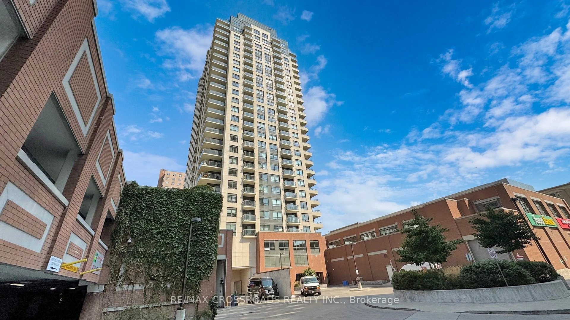 1410 Dupont Street 2501, Toronto W02, On M6h 0b6