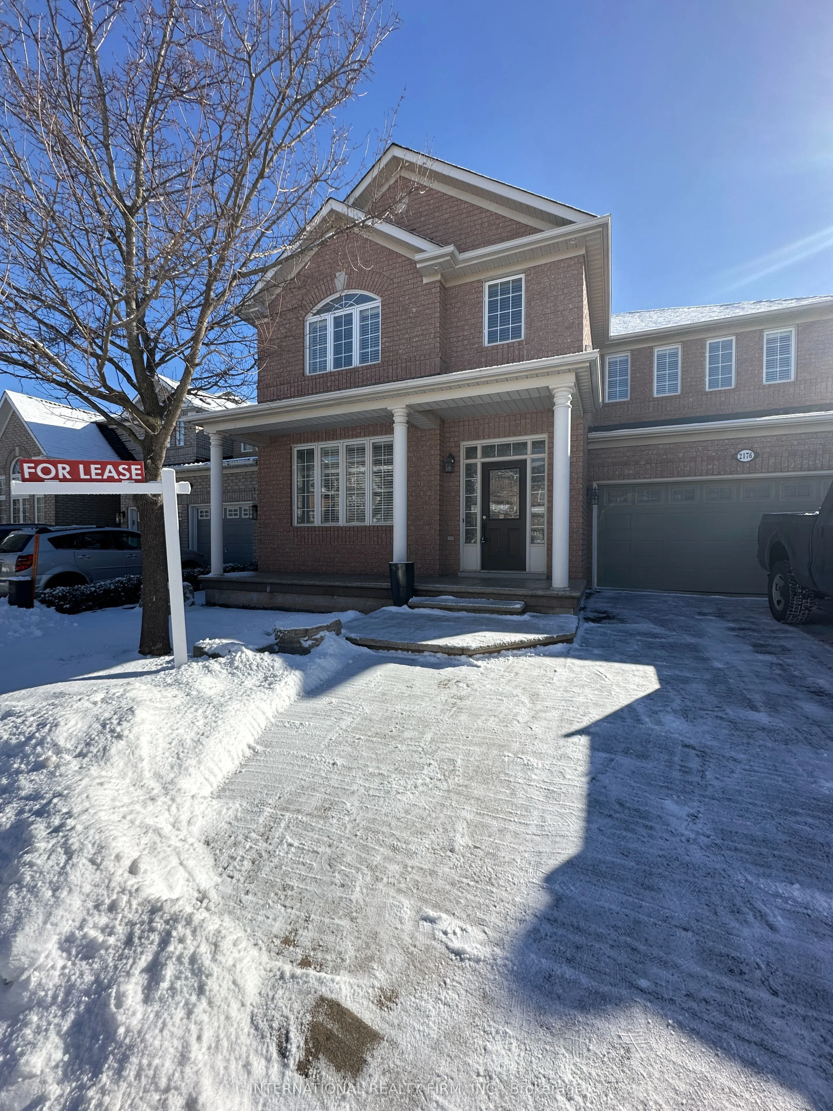 2176 Highcliffe Way, Oakville, On L6m 5b6