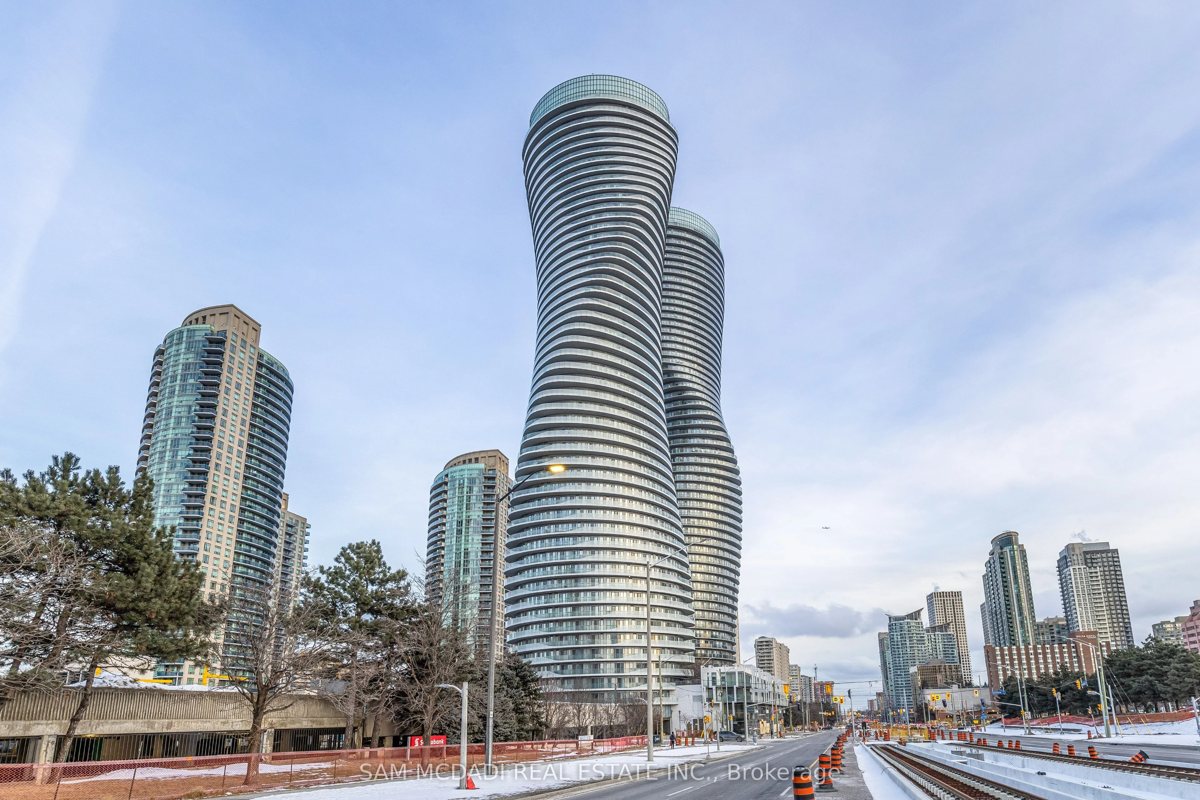 Condo Apartment in Mississauga