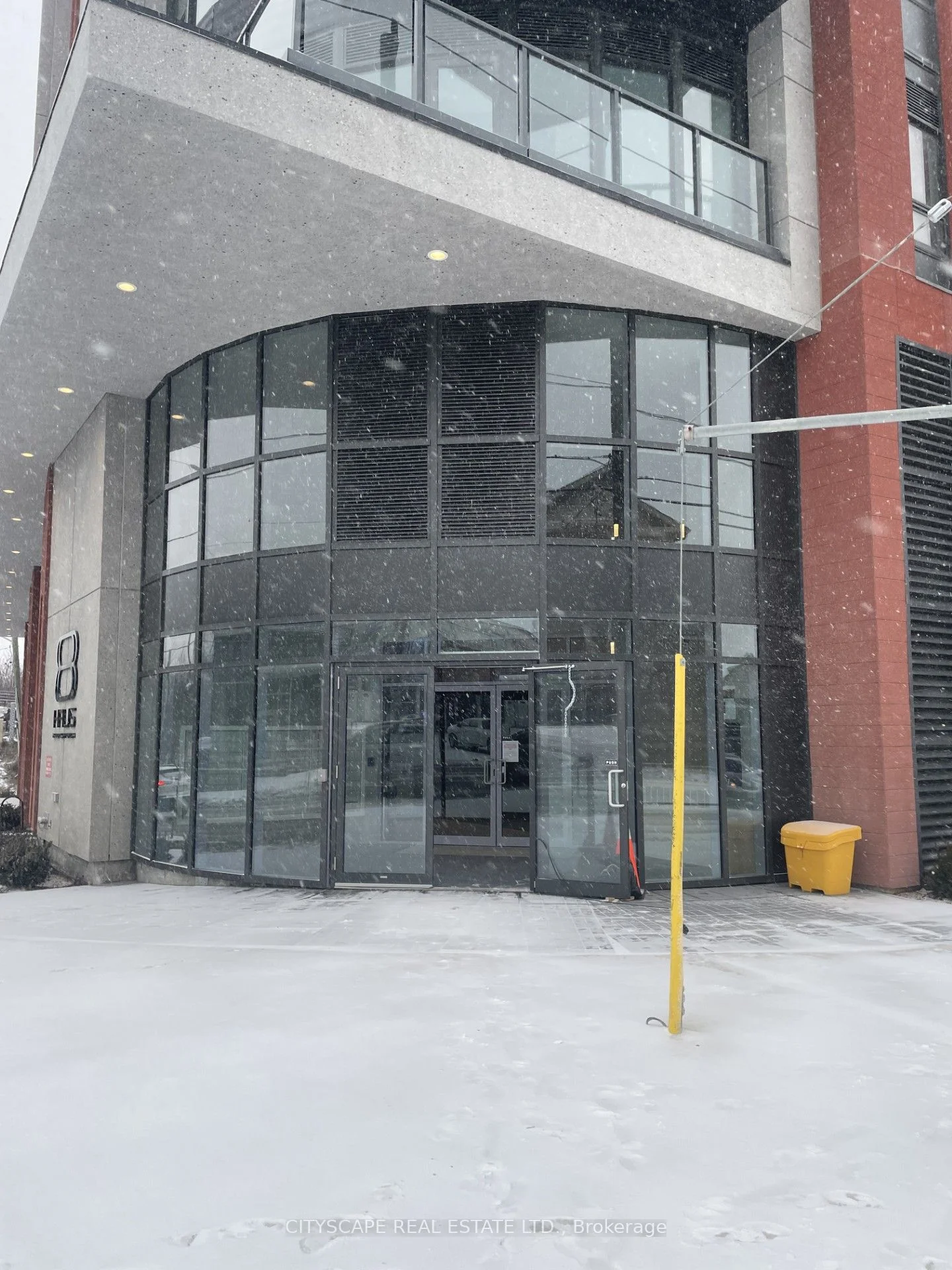 2433 Dufferin Street 712, Toronto W04, On M6e 3t3