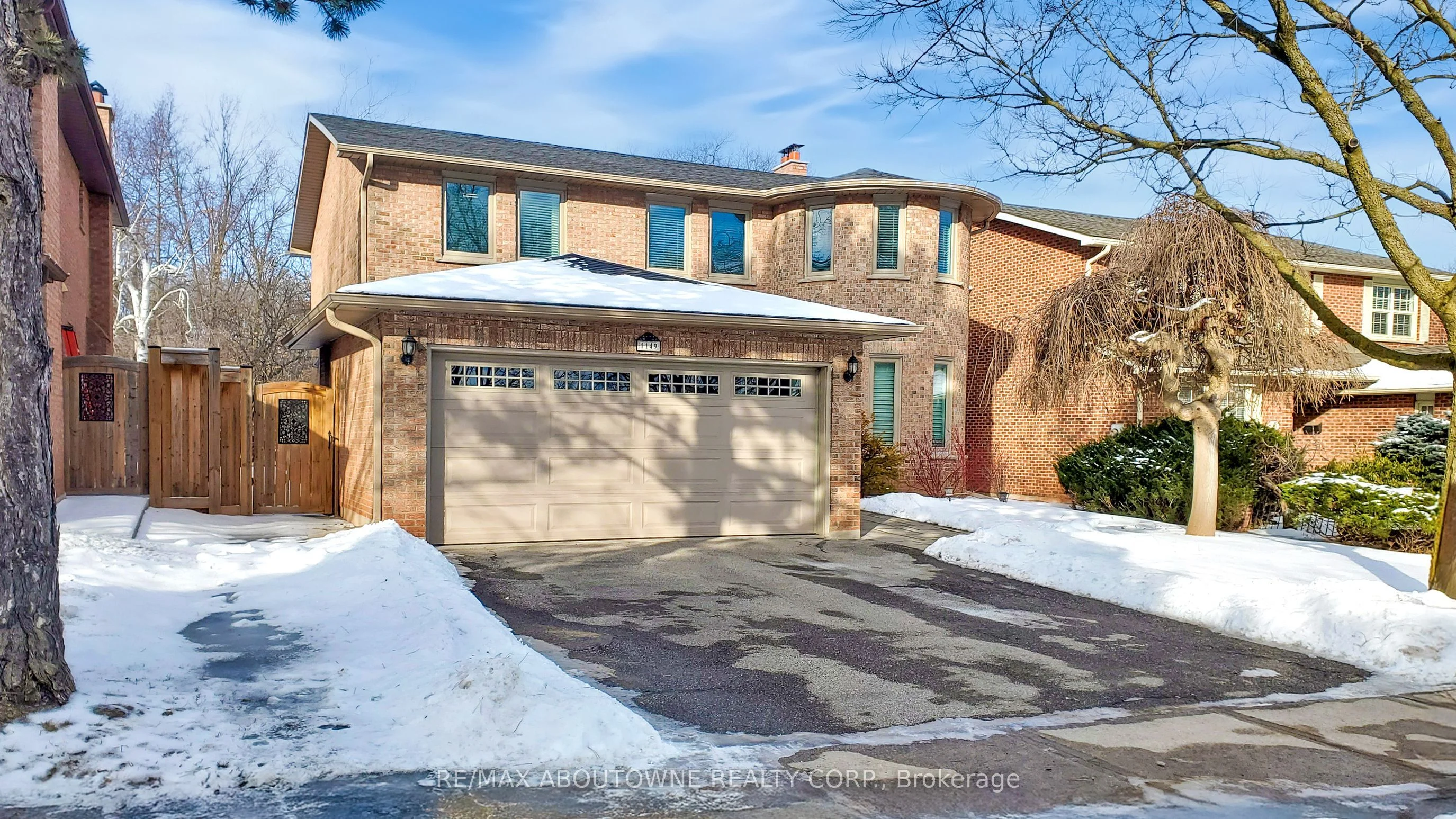 Detached in Oakville