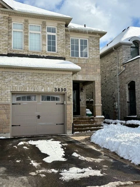 3890 Mcdowell Drive, Mississauga, On L5m 6p2