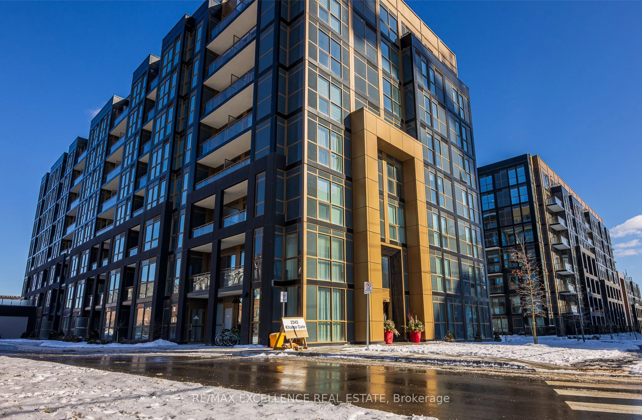 2343 Khalsa Gate 330, Oakville, On L6m 4j2