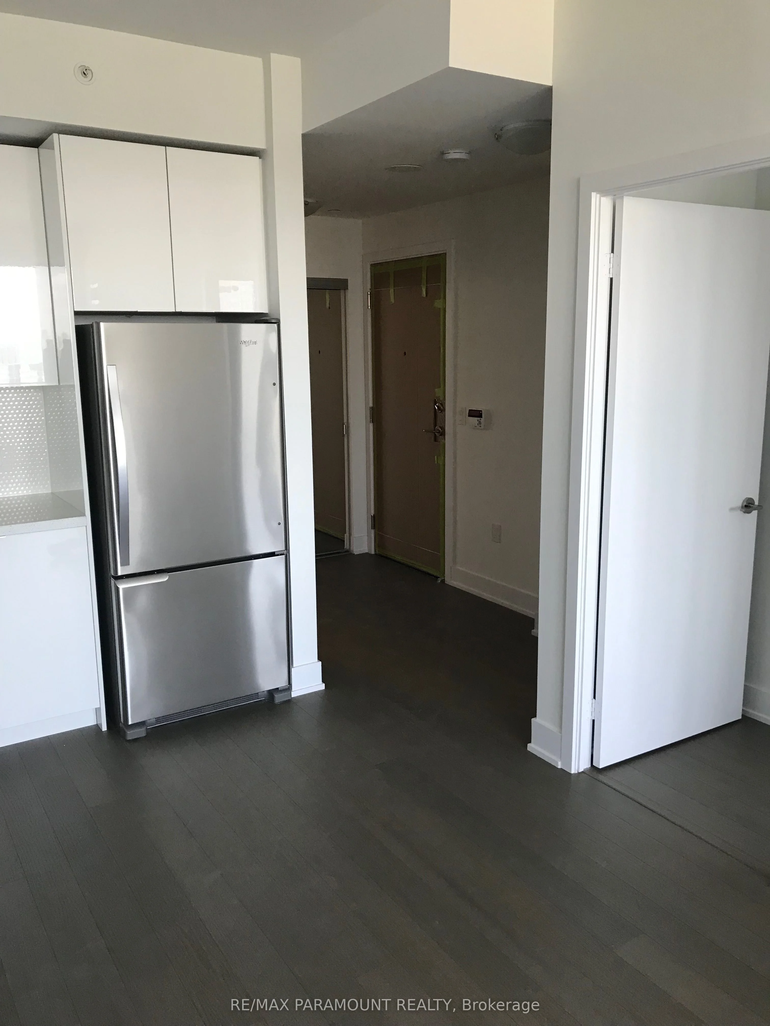 30 Shore Breeze Drive 3121, Toronto W06, ON M8V 0J1