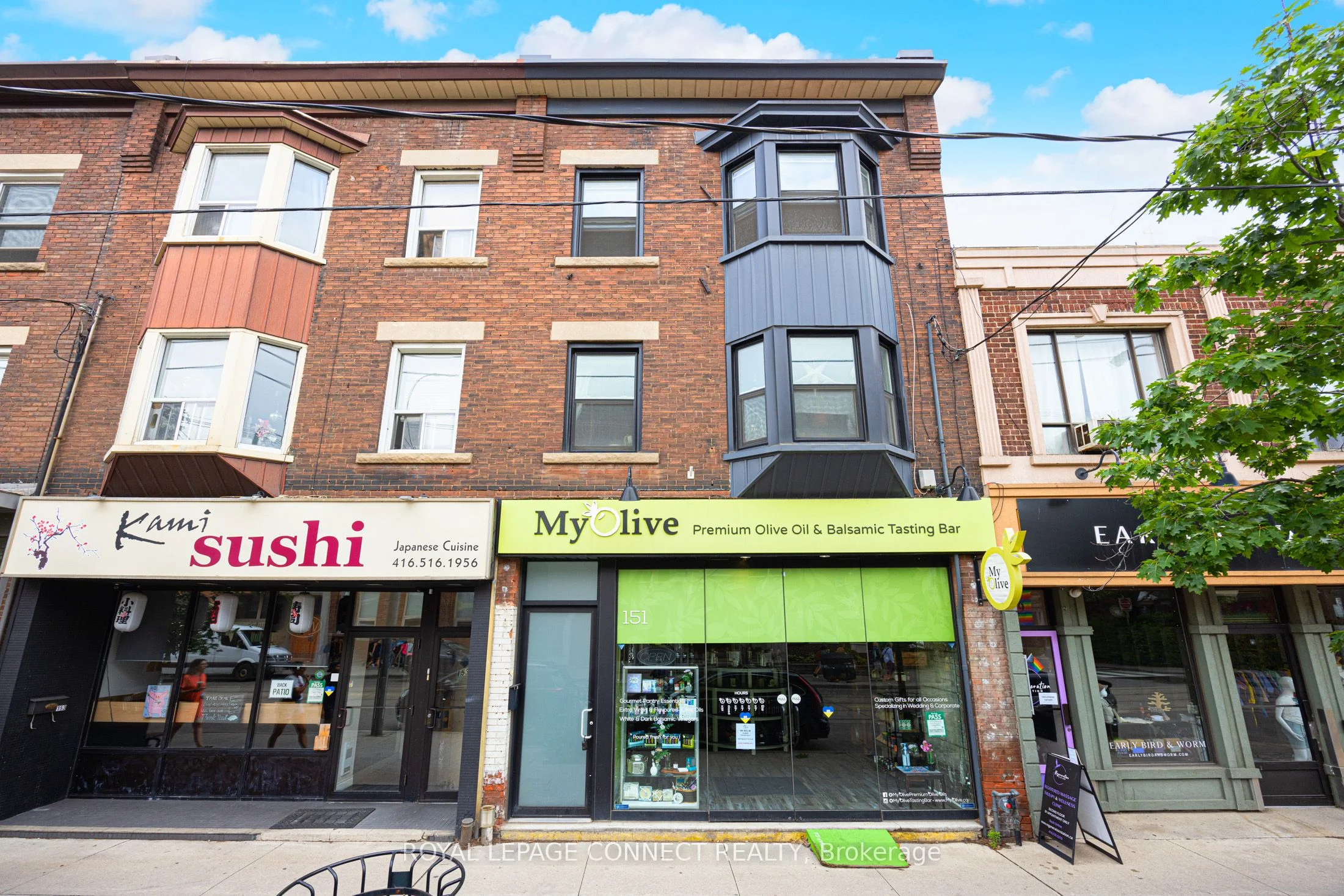 151 Roncesvalles Avenue 3, Toronto W01, On M6r 2l3