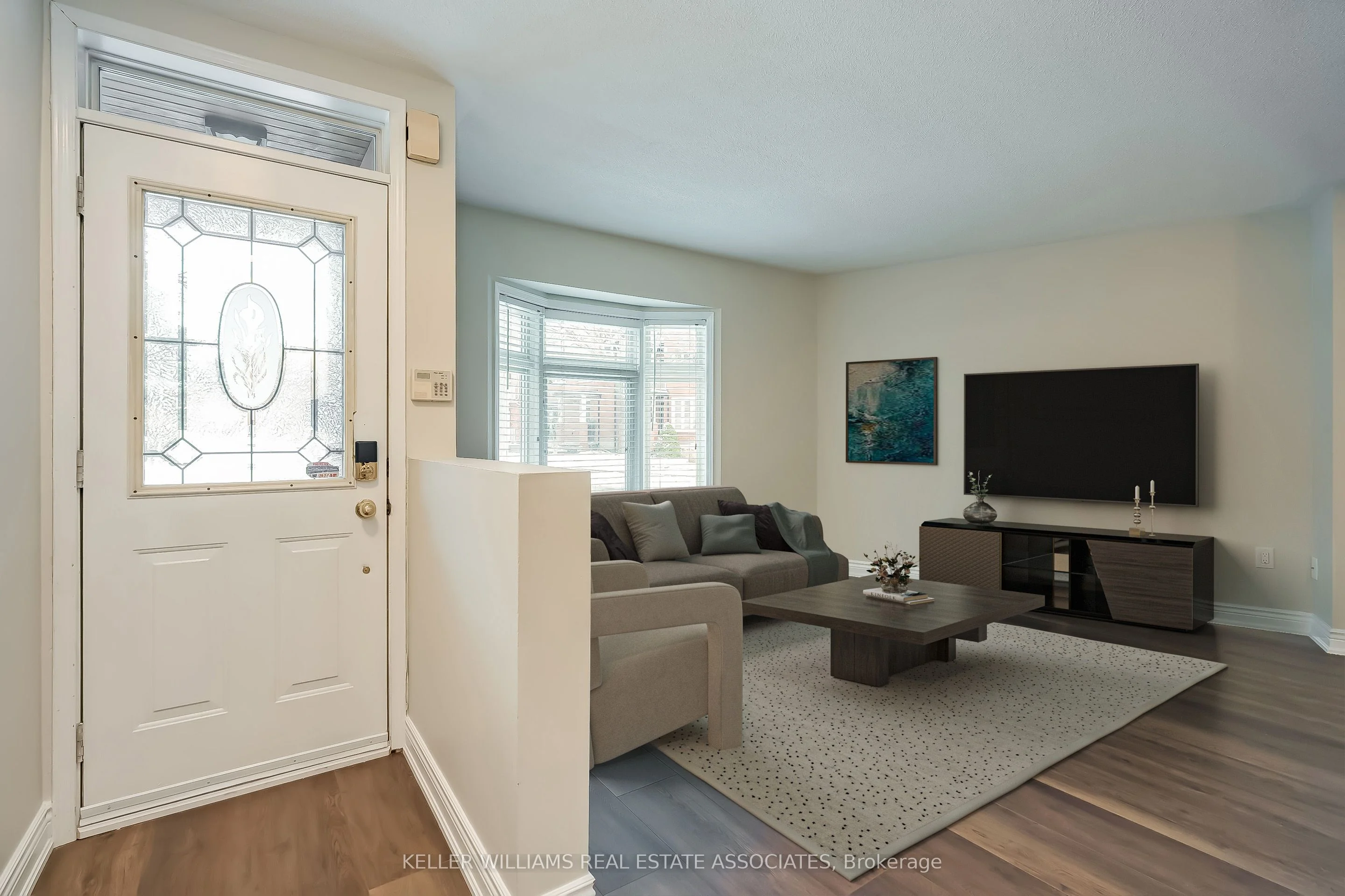 23 Chester Street B, Oakville, On L6h 6j9