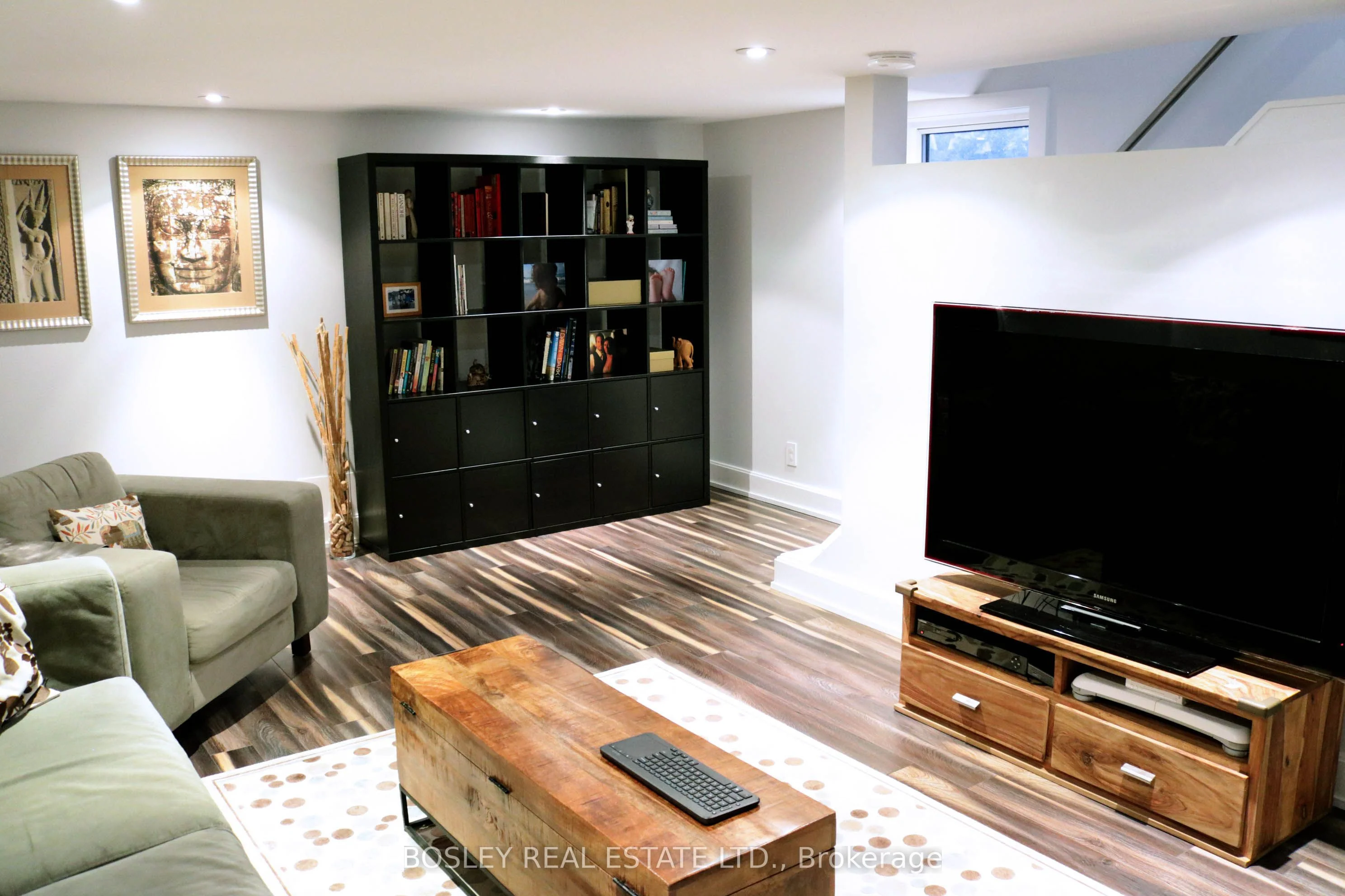 174 Lake Shore Drive, Toronto W06, ON M8V 2A6