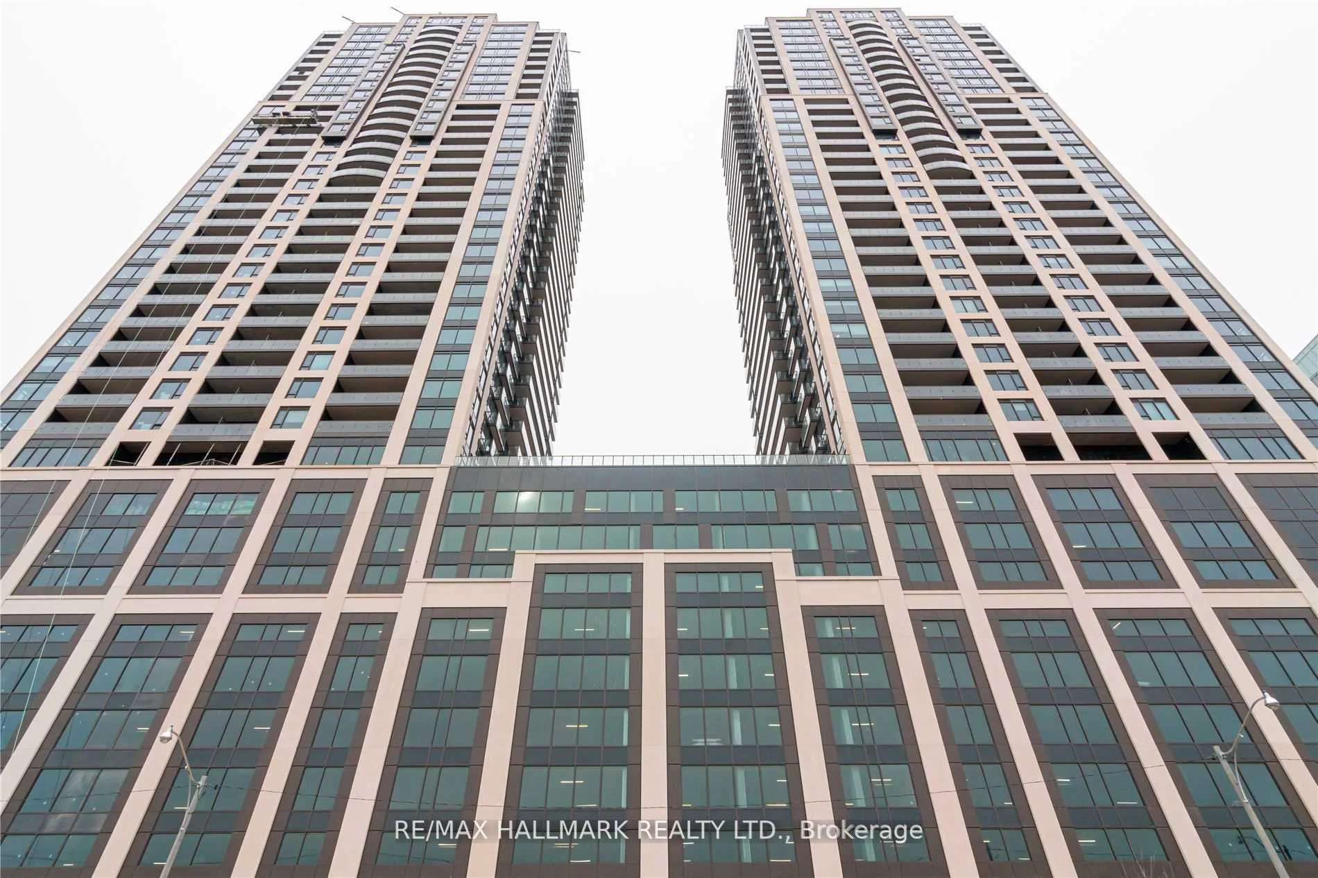 1928 Lake Shore Boulevard W 2907, Toronto W01, On M6s 0b1