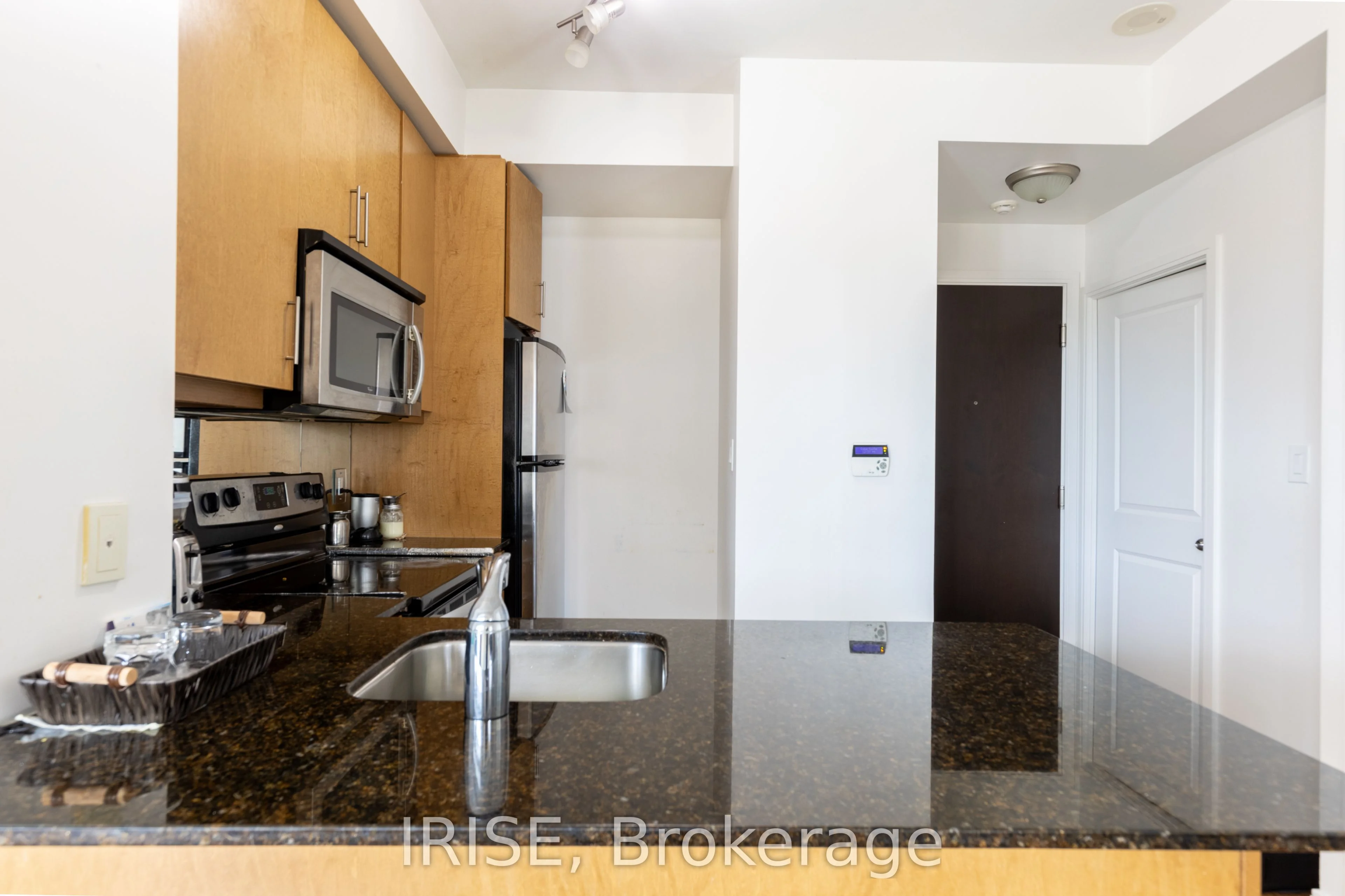 4033 Hurontario Street W 310, Mississauga, On L5b 4m1