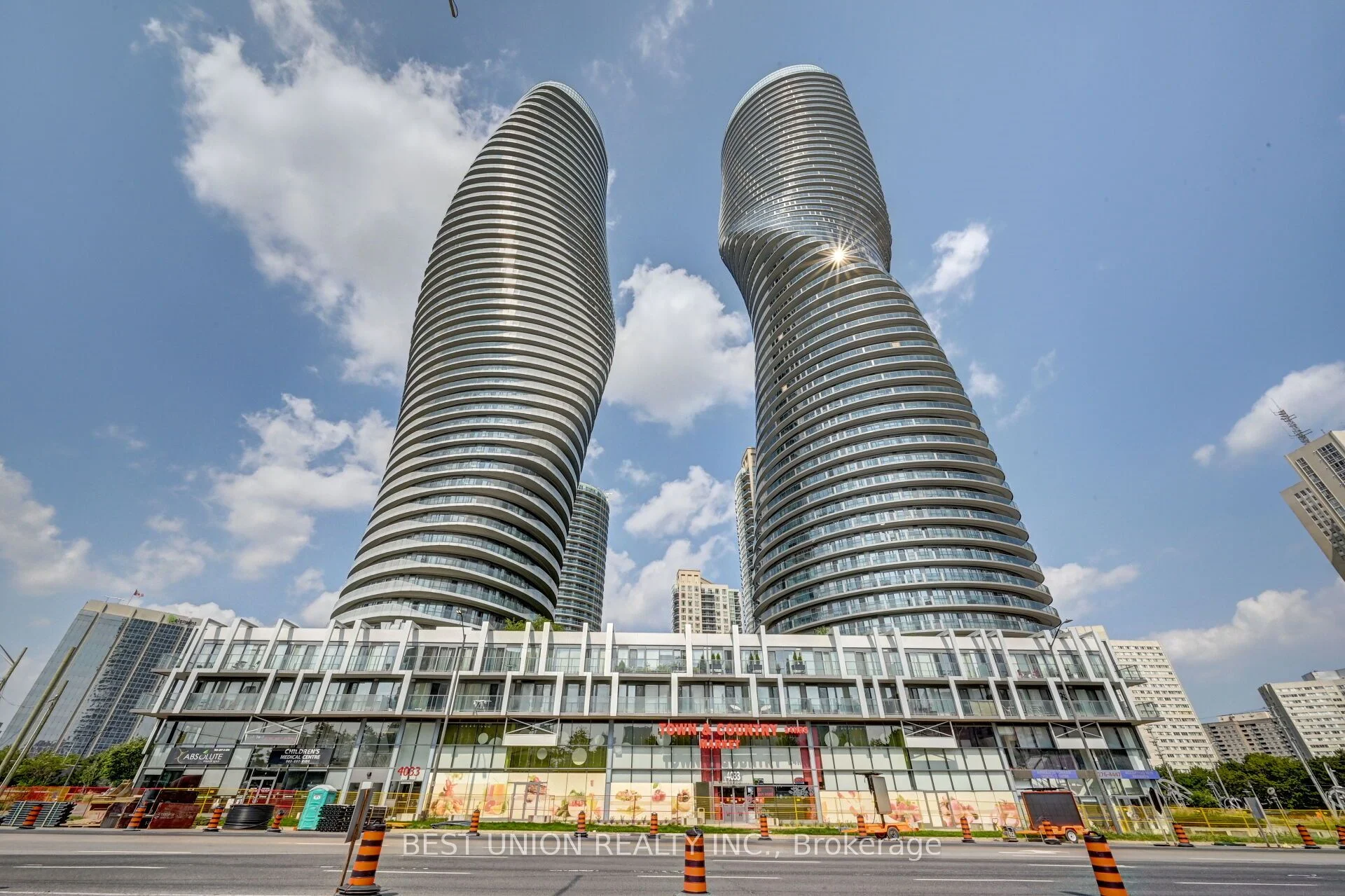 60 Absolute Avenue 3705, Mississauga, On L4z 0a9