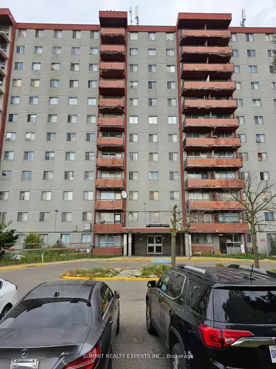100 Lotherton Parkway 1107, Toronto W04, On M6b 2g8