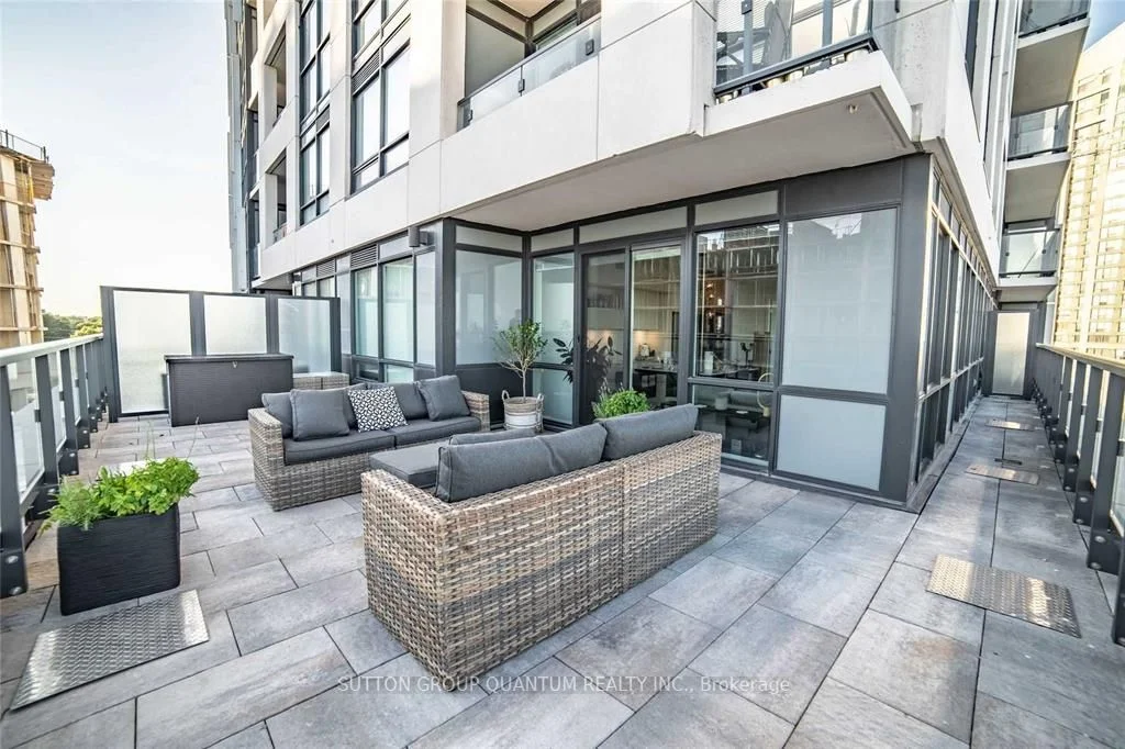 Condo Apartment in Toronto