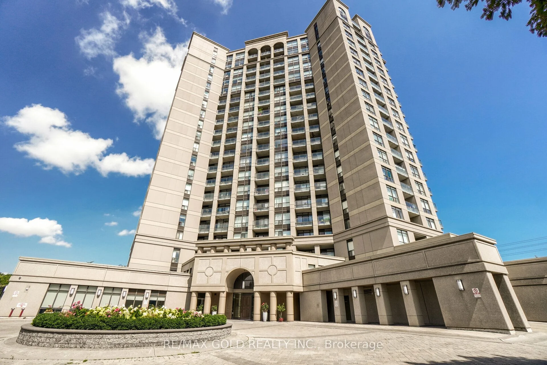220 Forum Drive 102, Mississauga, On L4z 4k1