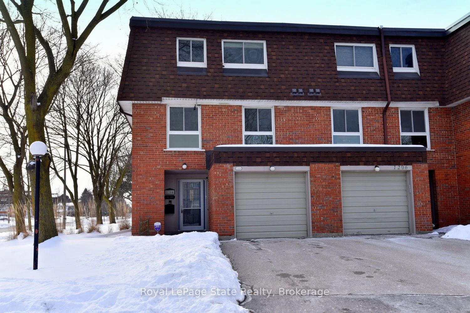 Condo Townhouse in Mississauga
