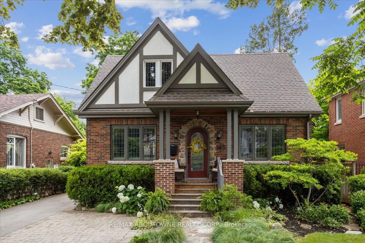565 Locust Street, Burlington, On L7s 1v7