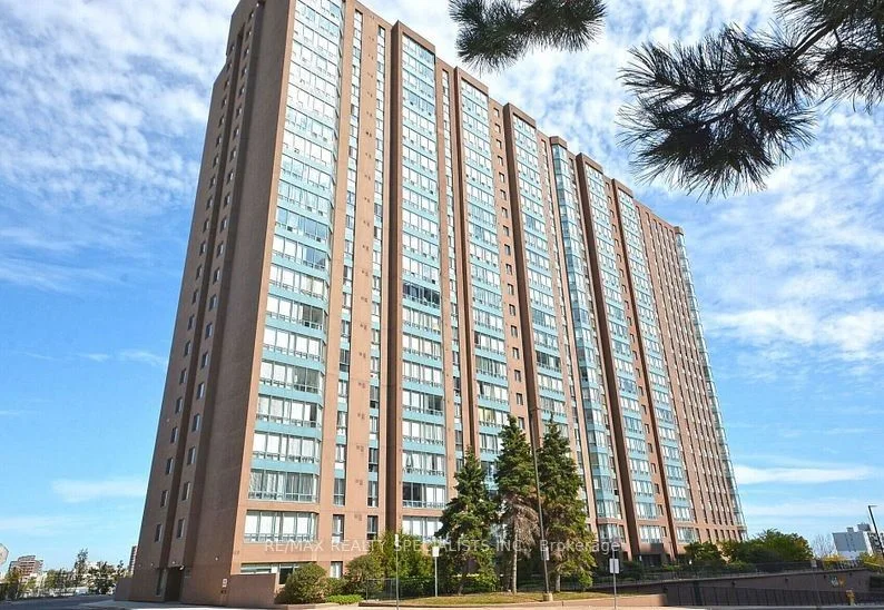 115 Hillcrest Avenue 203, Mississauga, On L5b 3y9