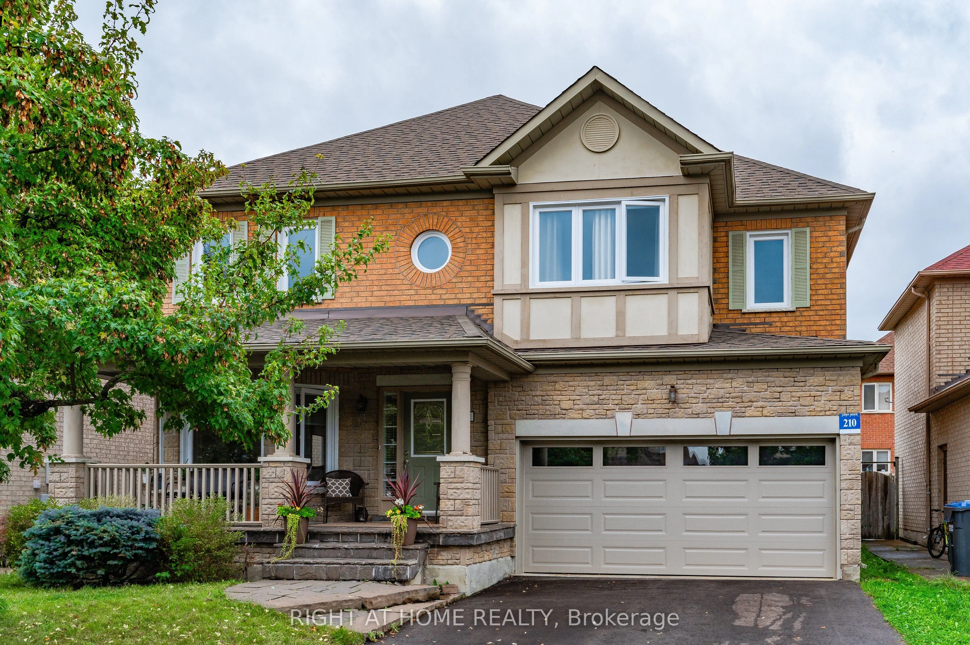 Detached in Brampton