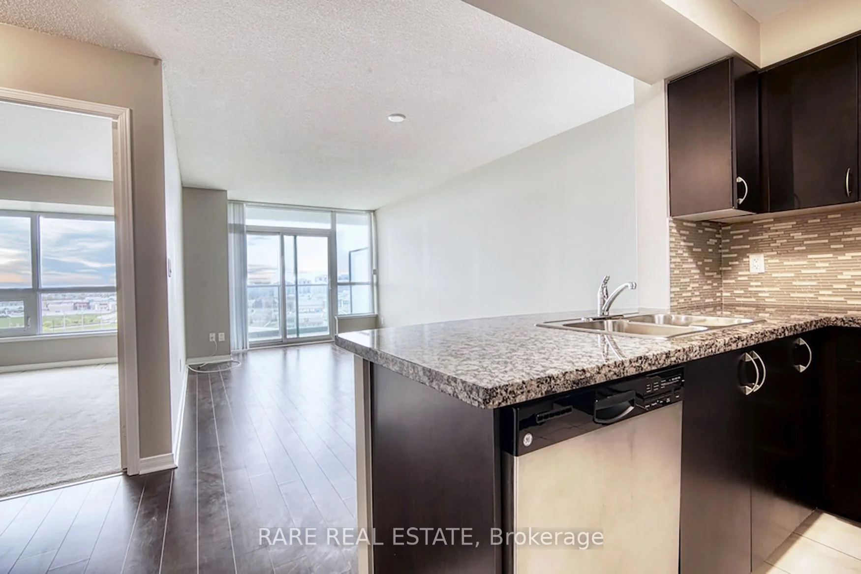 4900 Glen Erin Drive 1210, Mississauga, On L5m 7s2