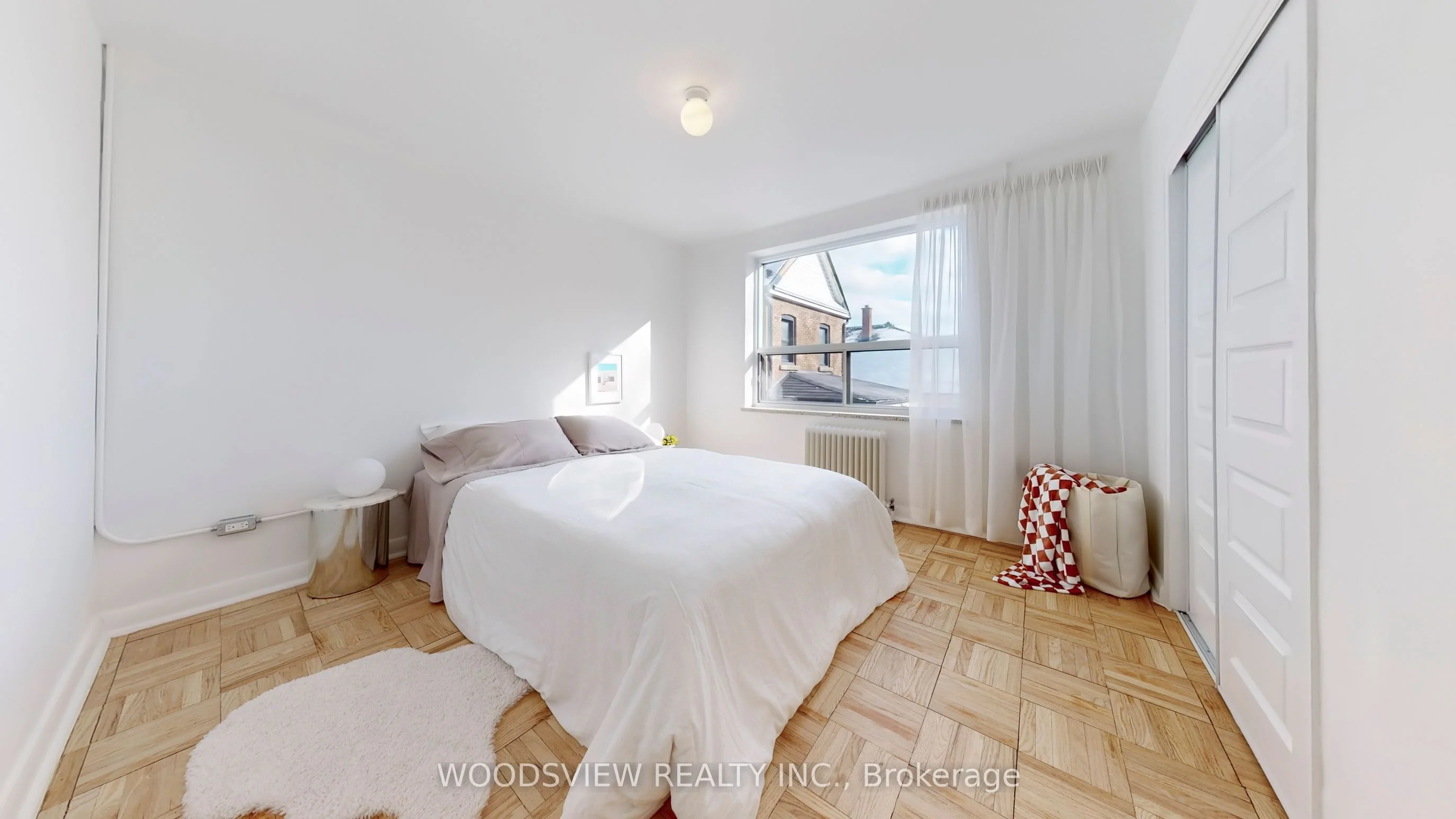 554 Harvie Avenue 6, Toronto W03, ON M6E 4M1