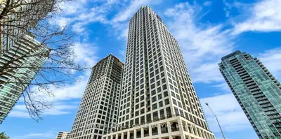 36 Elm Drive 3309, Mississauga, On L5b 0n3