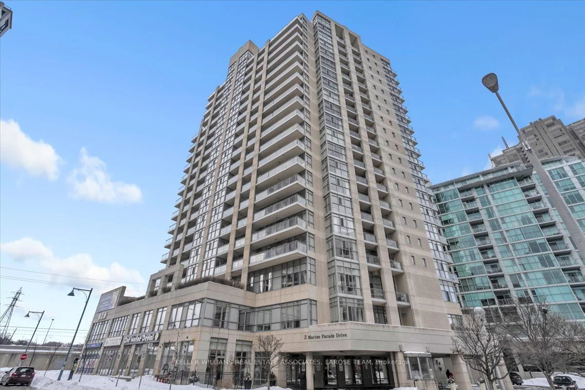 3 Marine Parade Drive 904, Toronto W06, On M8v 3z5