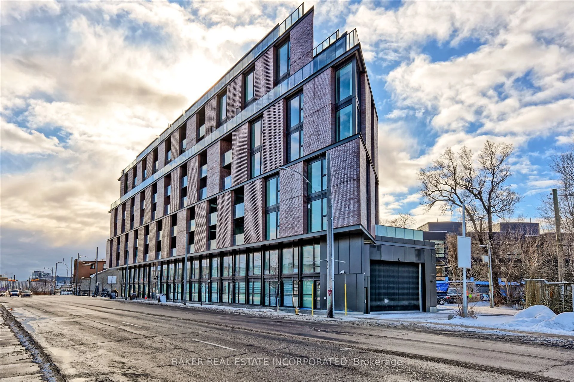 2625 Dundas Street W 310, Toronto W02, On M6p 0c5