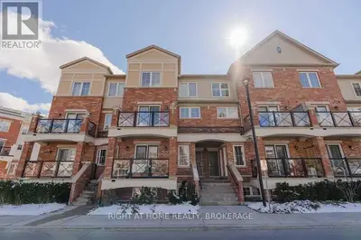 19 Hays Boulevard 2, Oakville, On L6h 0h8