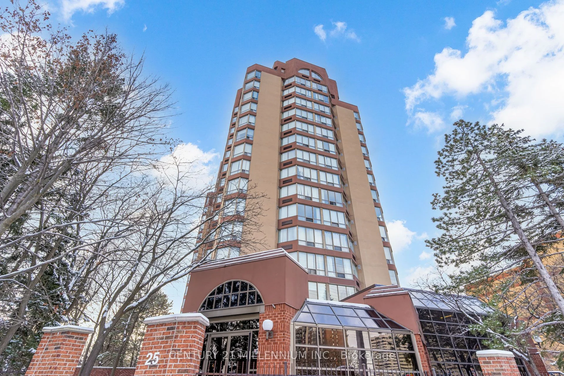 Condo Apartment in Mississauga