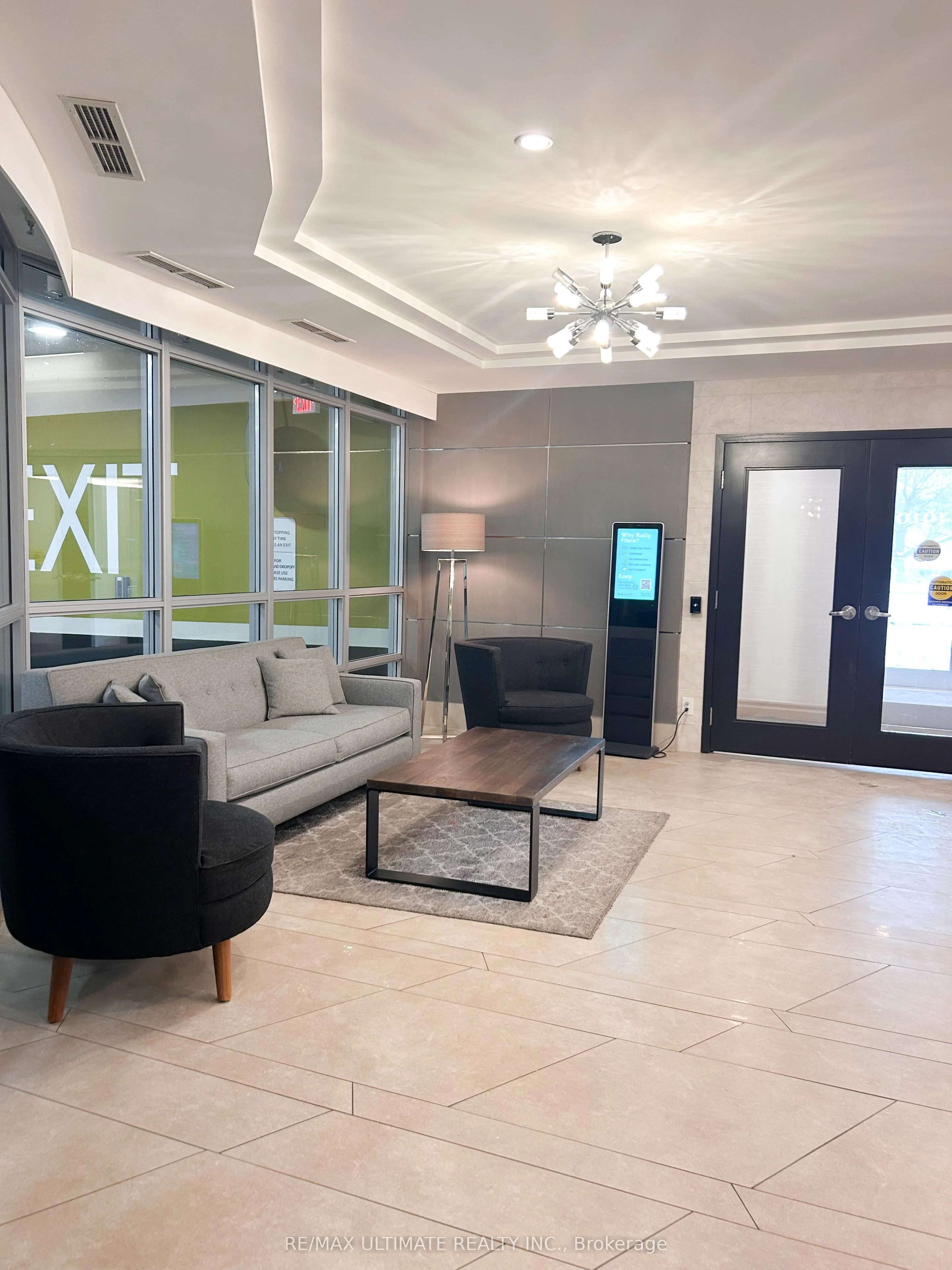 1910 Lake Shore Boulevard W 1707, Toronto W01, On M6s 1a2