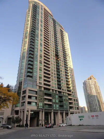 208 Enfield Place 3702, Mississauga, On L5b 0g8