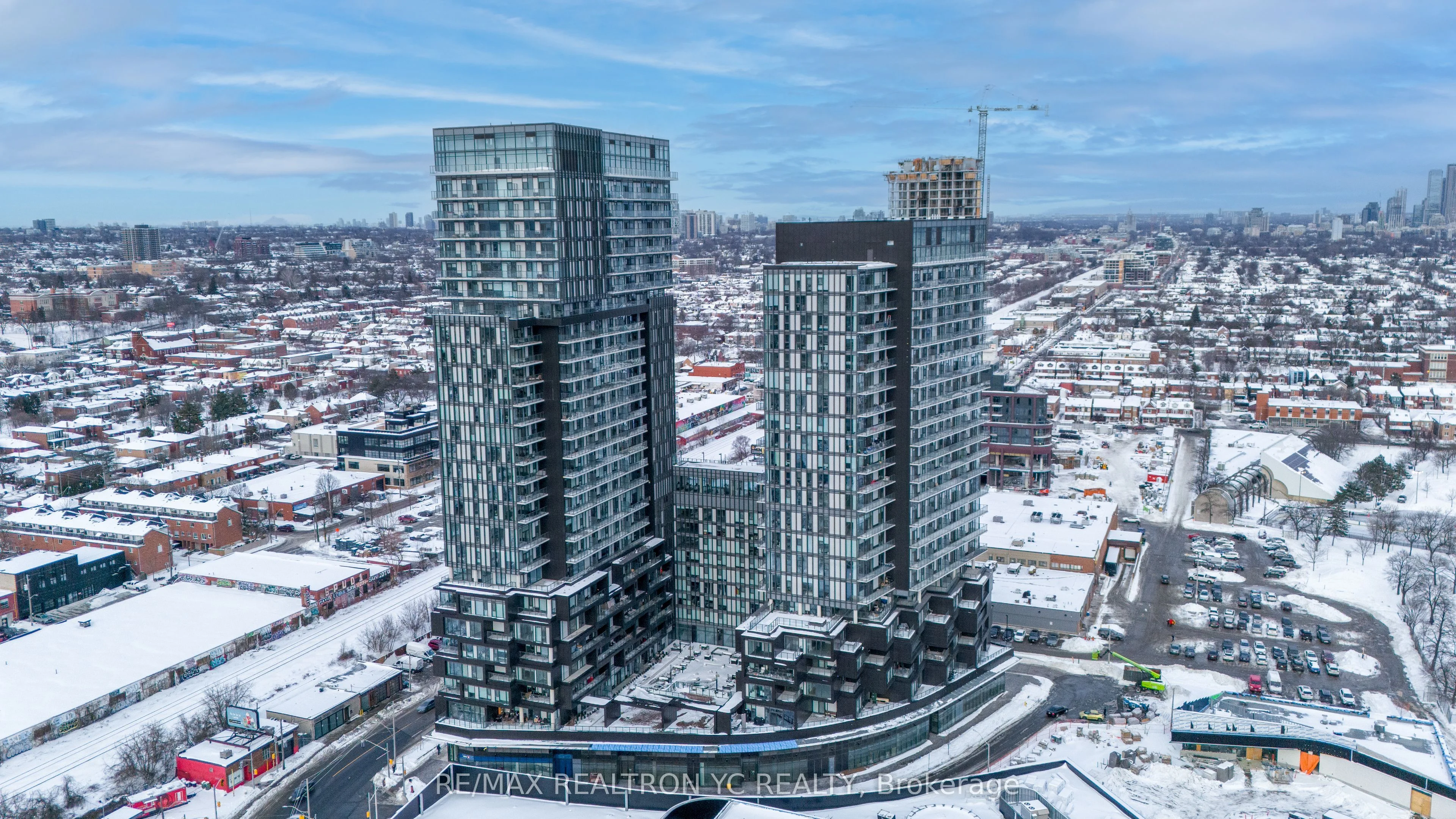 1285 Dupont Street 1206, Toronto W02, ON M6H 0E3