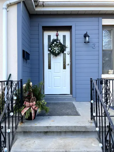 Detached in Toronto