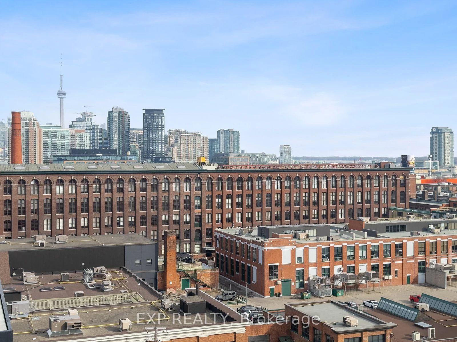 270 Dufferin Street 908, Toronto W01, ON M6K 0H8