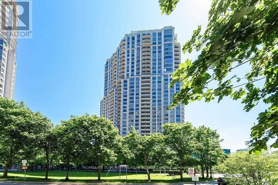 25 Kingsbridge Garden Circle 2226, Mississauga, On L5r 4b1