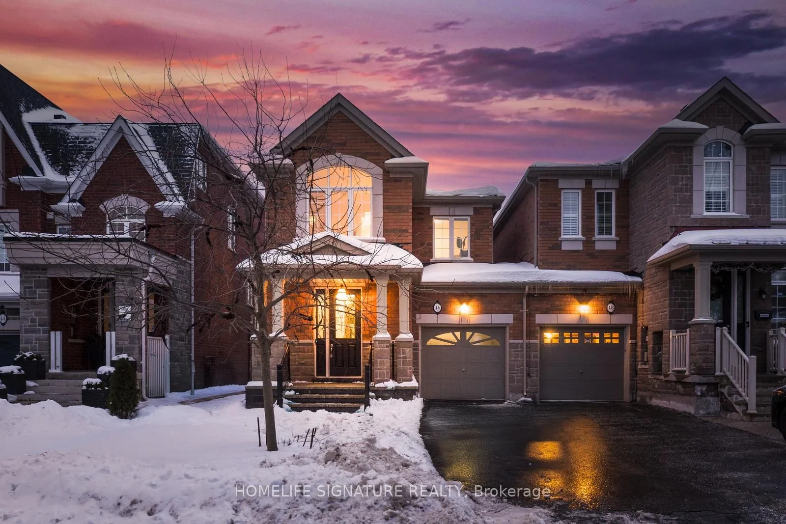 Att/Row/Townhouse in Caledon