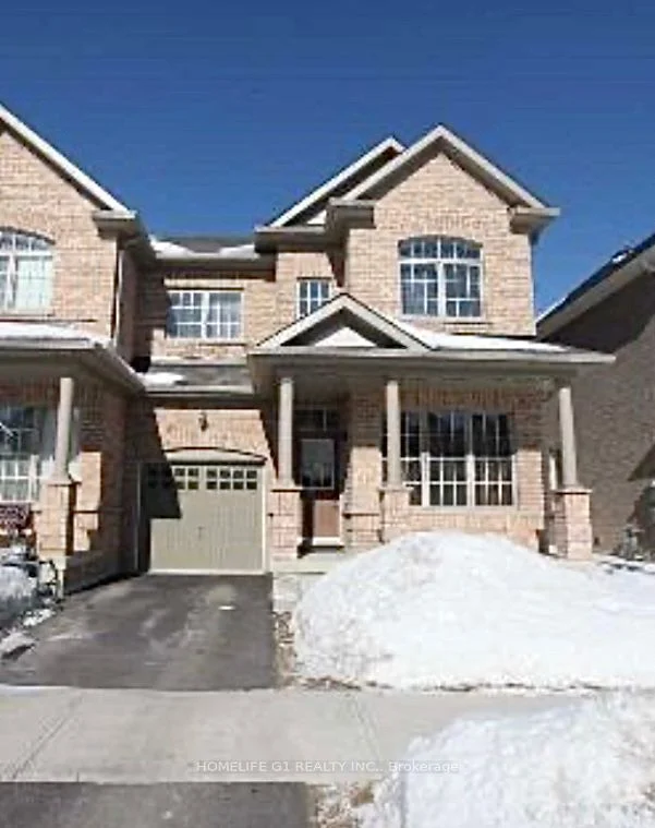 Att/Row/Townhouse in Brampton